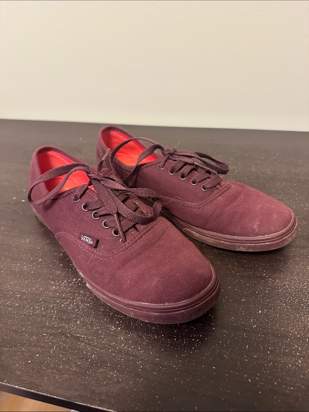 Vans Unisex Maroon Canvas Low-Top Sneakers